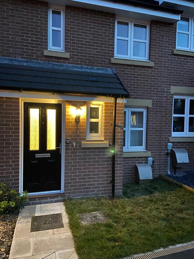 Modern 2 Bed Nestled In The Abergavenny Hills Villa Exterior photo