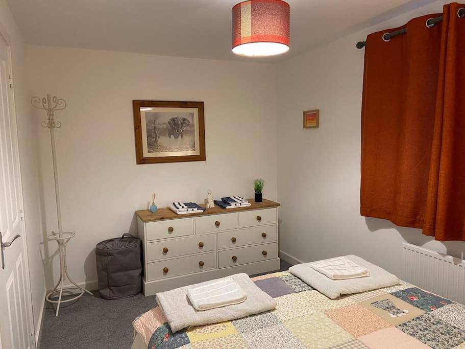 Modern 2 Bed Nestled In The Abergavenny Hills Villa Exterior photo